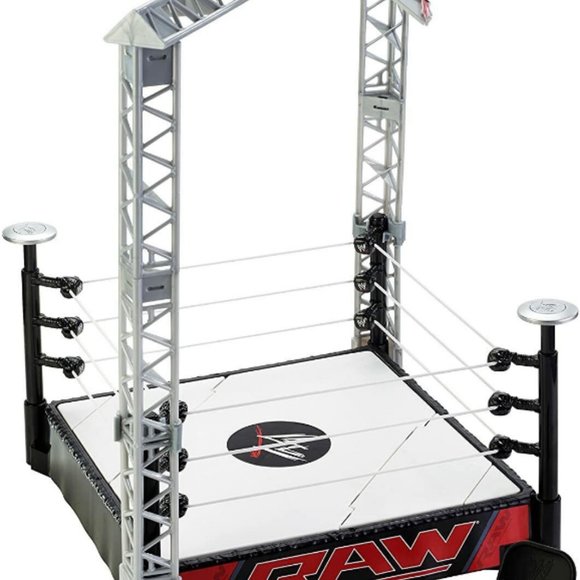 WWE Super Strikers Slam 'N Launch Arena Playset - Picture 4 of 4